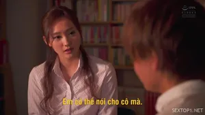 Cô bạn gái bán đồ lót online và chàng người lái xe số hưởng